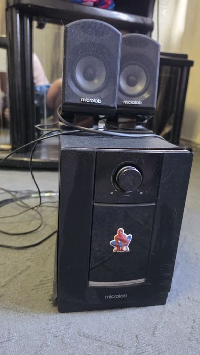 Сабуфер Microlab на 2 колонки