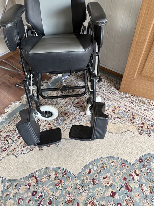 Коляска инвалидная