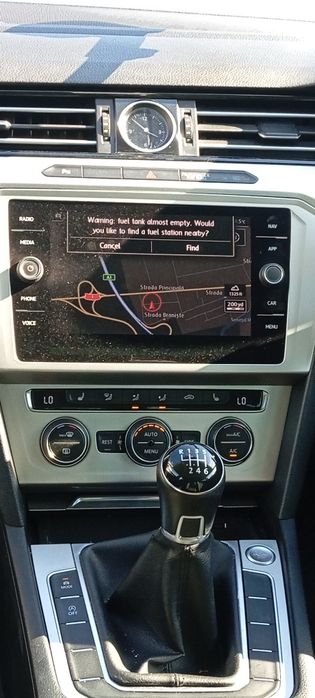 Dezmembrez/Piese Volkswagen Passat B8