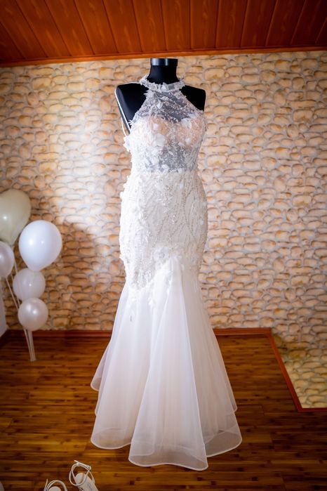 Vand rochie de mireasa