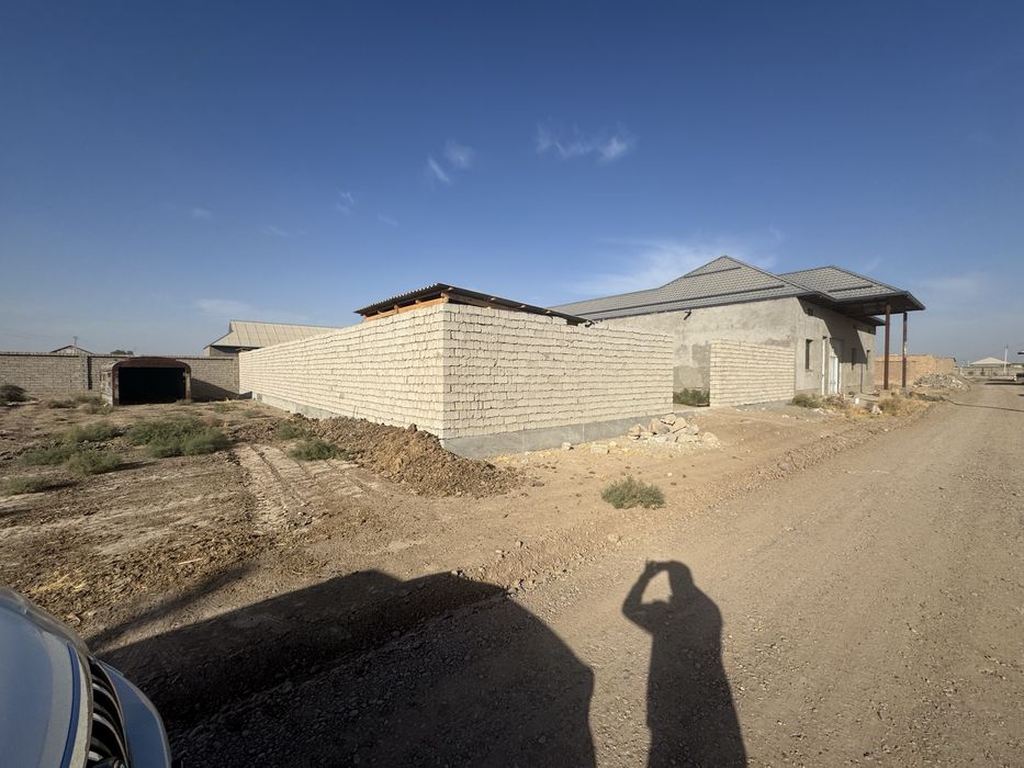 6 соток хамро бобо орка тарафида