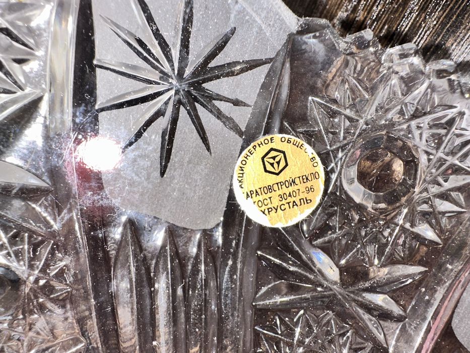 Продам хрустальные лодочки