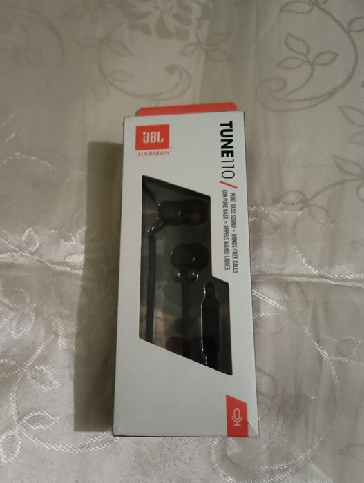 Наушники JBL Tune 110, чёрные, оригинал.