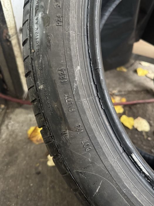 Продавам гуми Pirelli 285/40/21 109Y от Ауди Q7