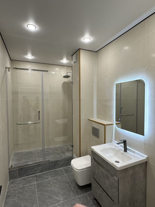 Душ Кабины, Ванна, Стеклянные Перегородки!