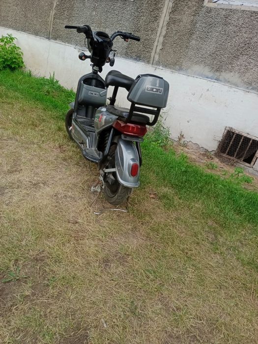 Продам электро скутер