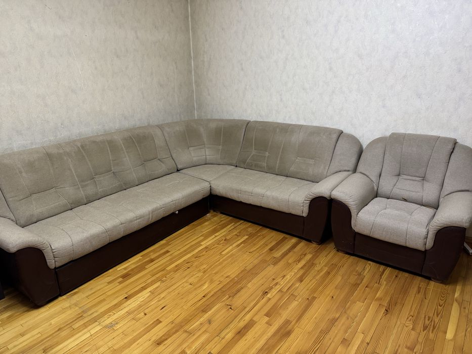 диван для гостиной // yashash xonasi divan