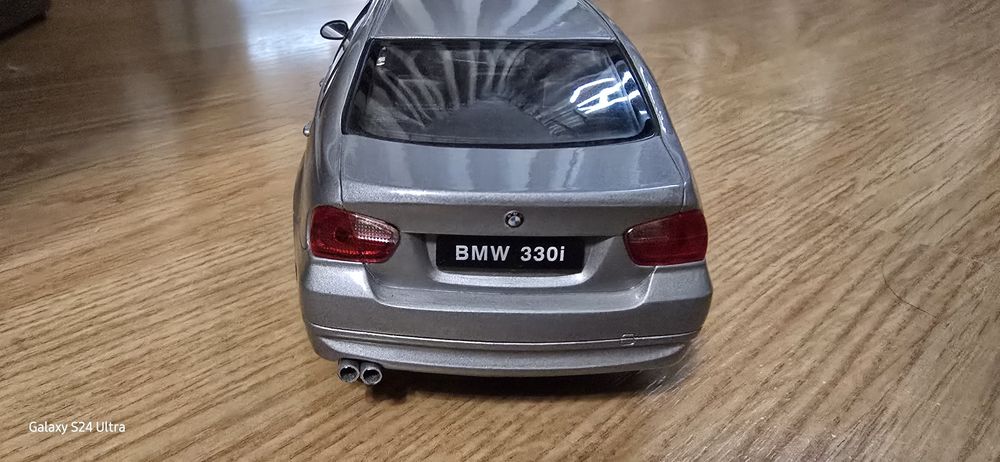 BMW модели Welly 1:24