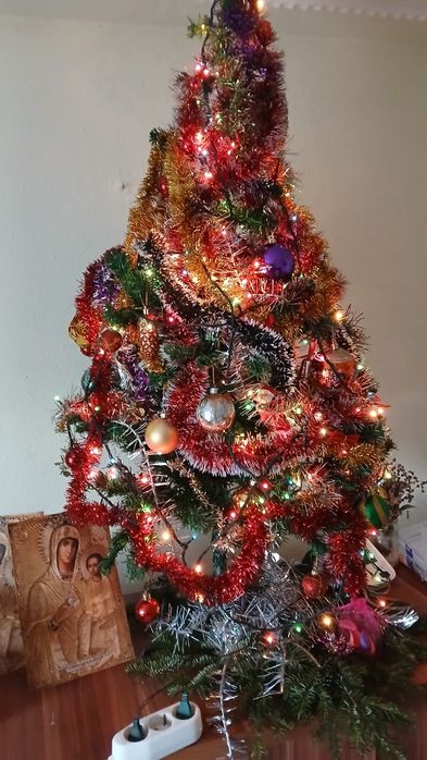 Super Oferta Brad artificial gata împodobit.er