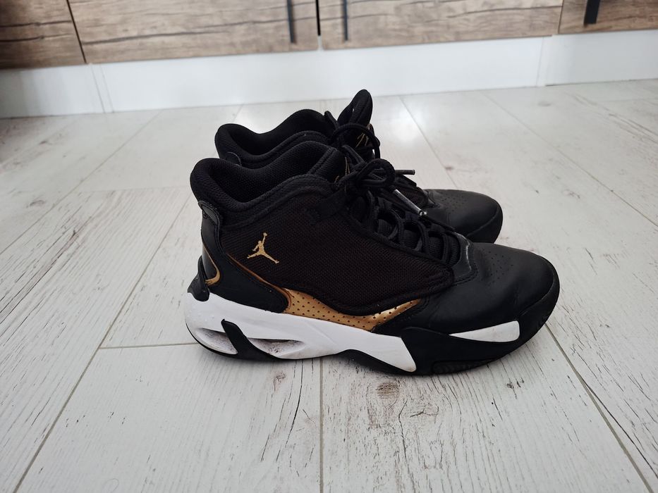 Air Jordan Max Aura 4-Ориг. Маратонки