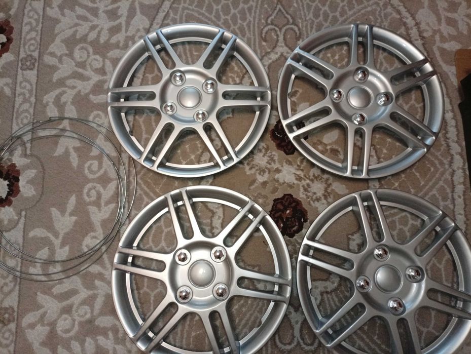 Тасове - 4 броя .