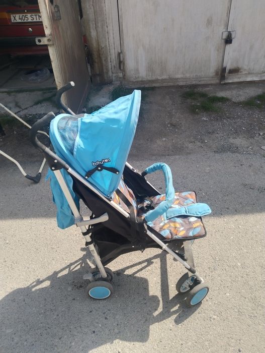 Коляска прогулочная 15.000тг