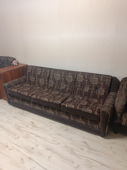 Мягкий уголок в гостиную