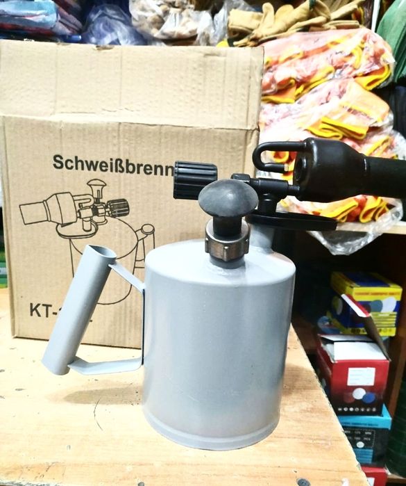 Паяльная лампа 200.000 Сум