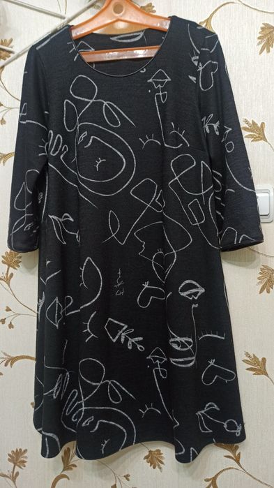 Продам платья женские