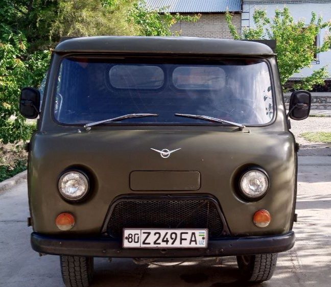 UAZ 330301 sotiladi