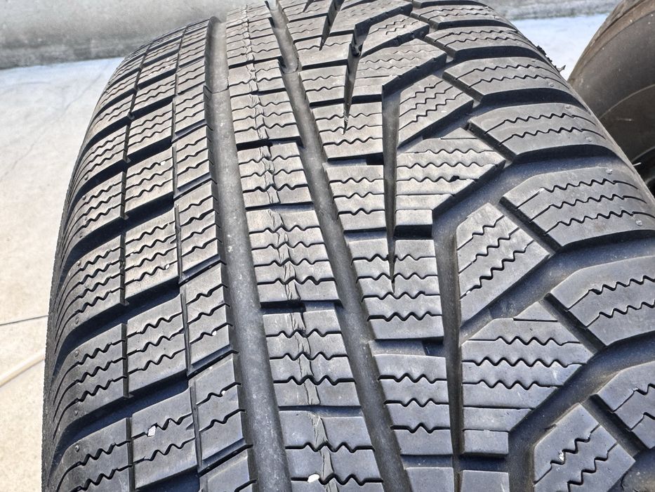 215/70/R16 Hankook Winter 2бр зимни dot2319
