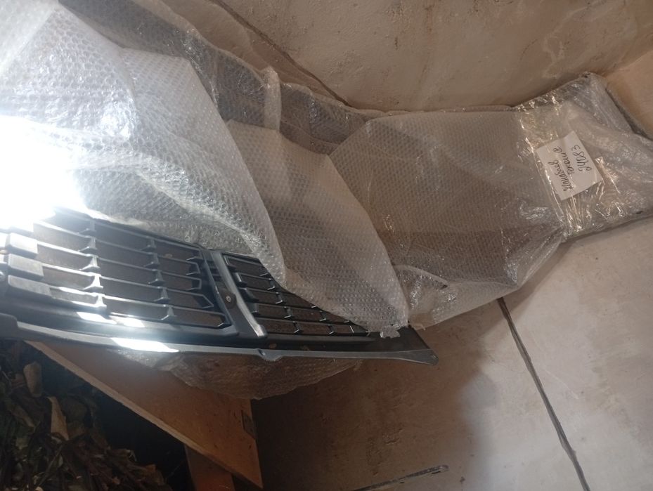 Б/у,продам бампер