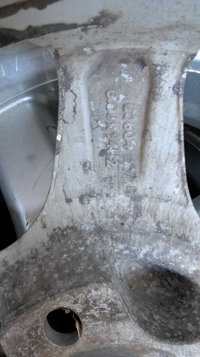 Set jante aliaj R14 + jante tablă R14 – 4x100 – stare bună