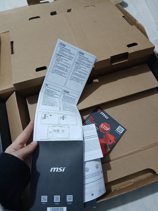 MSI GF63 THIN11CS aybi yuq RAM 8 dan 16 ga almashgan