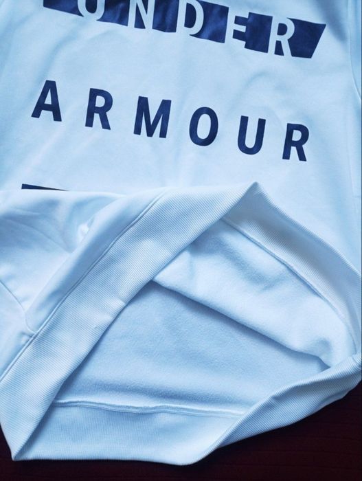 Из США Худи с капюшоном Under Armour