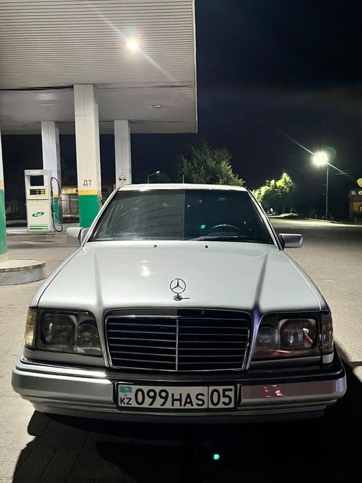 Mersedez benz E280