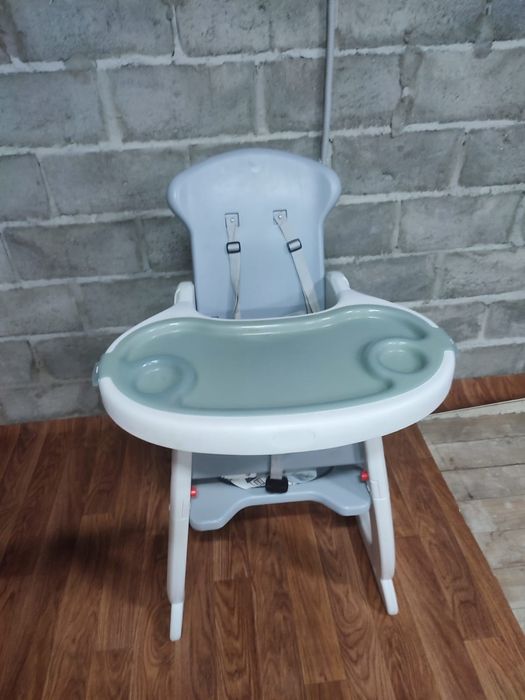 Столик детский для детей от года