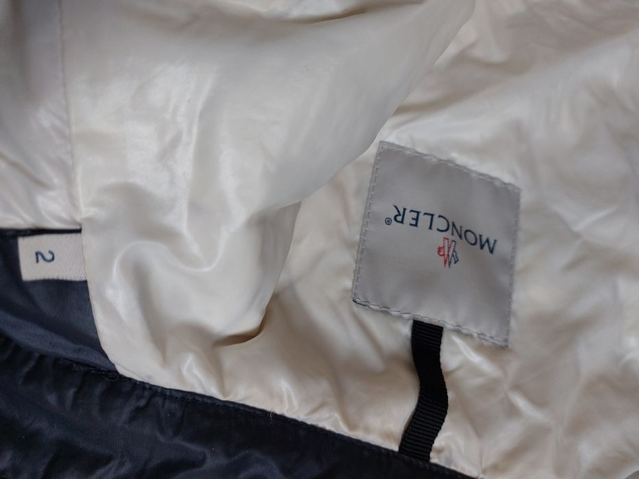 Vesta Moncler, autentica, mărimea 2, dama