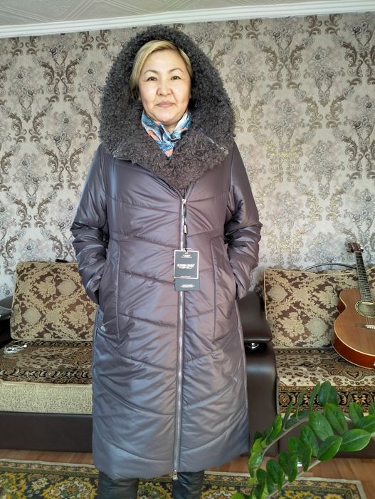 Пуховик новый 54-56 размер