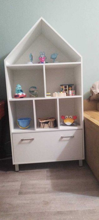 шкаф  для игрушек