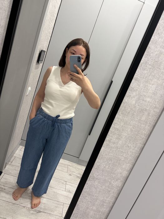 Топ с бра Uniqlo