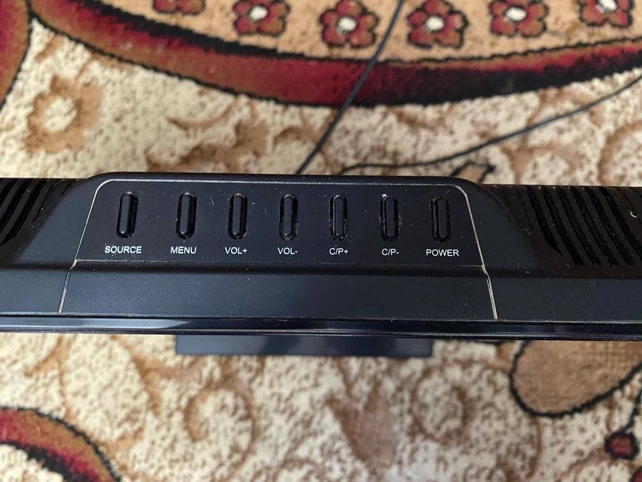 Телевизор Elenberg