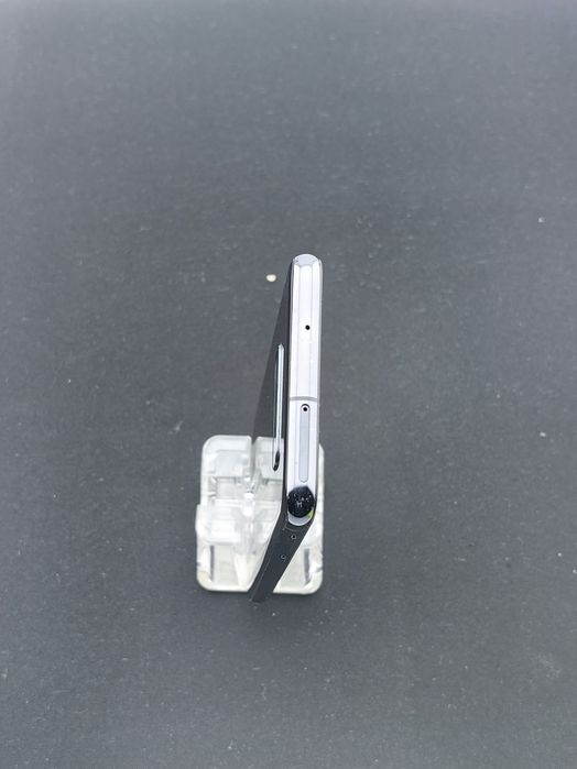 Samsung Galaxy S10 e  128 GB ID-cvw795