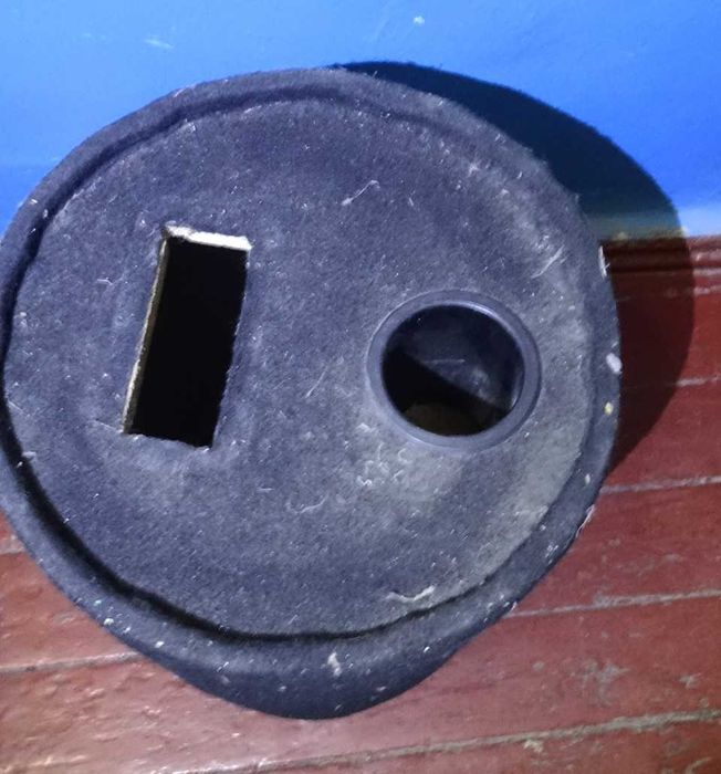 короб сабвуфера с динамиком