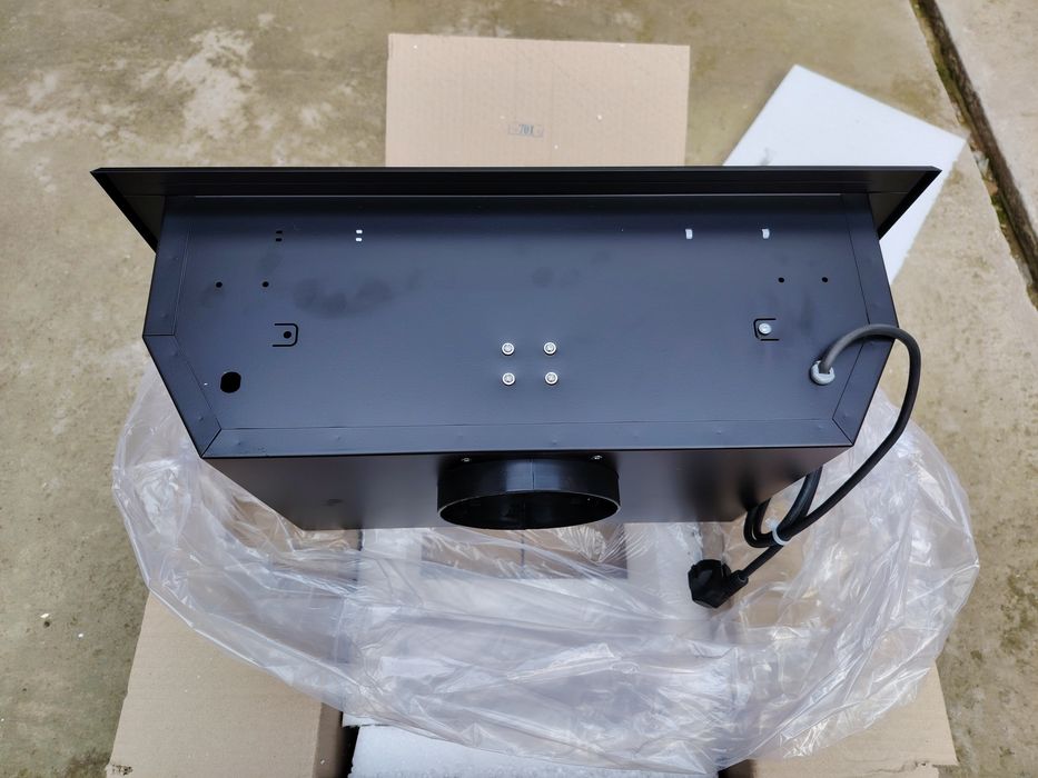 Вытяжка встраиваемая под мебель 53 см