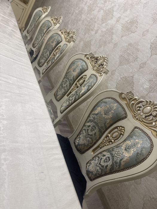 Стулья для гостиной