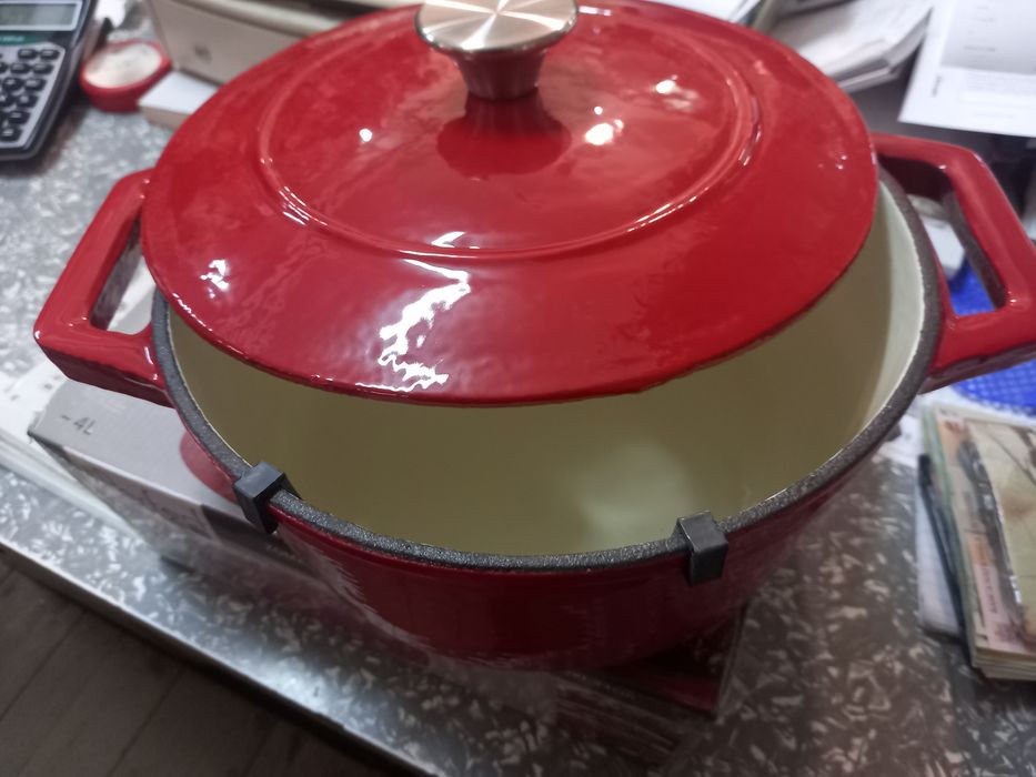 Cratiță fontă emailată 4L 24 cm Promo 219 lei