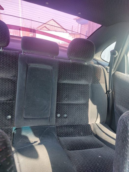 Продам автомобиль опель вектра