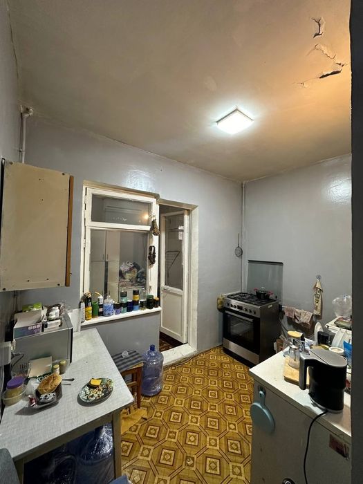 Юнусабад 12 квартал 3/3/4 (72²) продаётся квартира