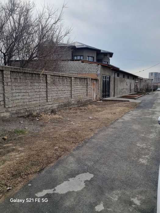 Ер сотилади Хасанбой Ширибомдан 1 км кирганда кадастри бор