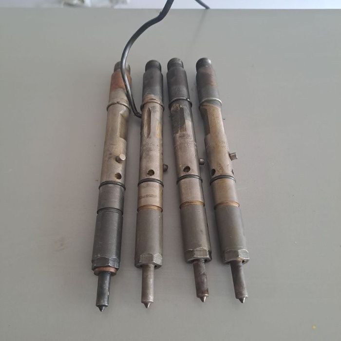 Injector Audi / Skoda 2.5 TDI cod: 059130201G