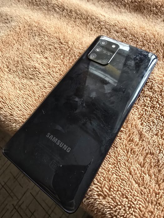 Samsung S10 lite