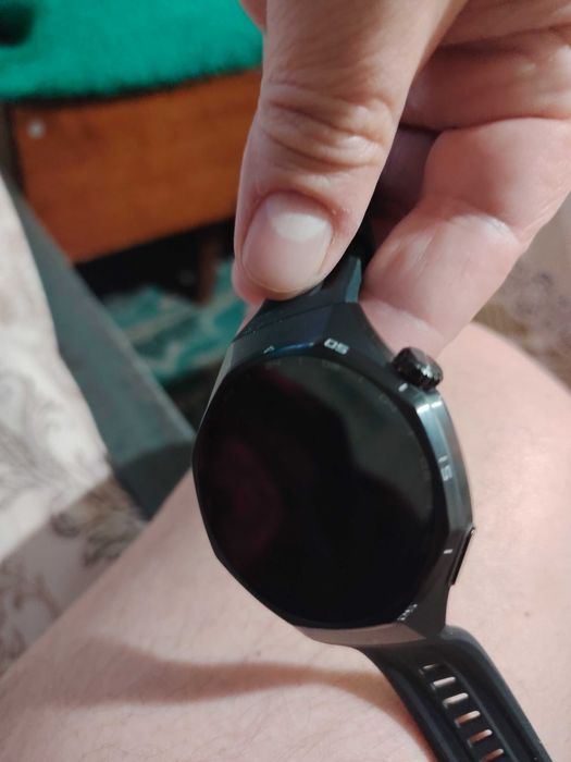 Часовник хуауей 6 про