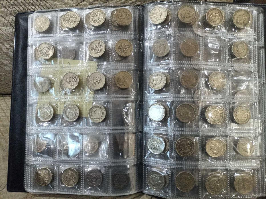 Монета  20 pence