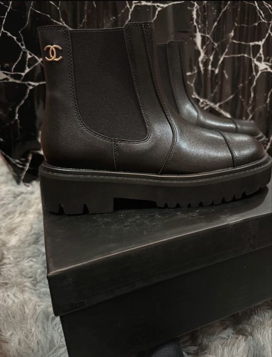 Ghete chelsea Chanel nr 36