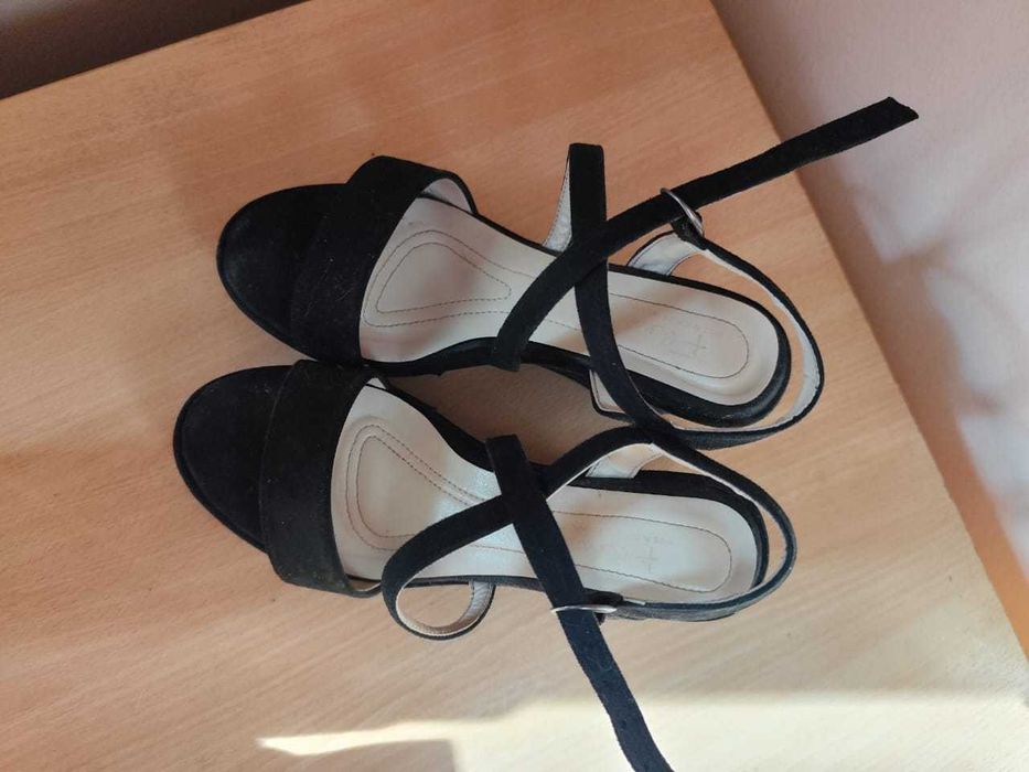 дамски черни токчета