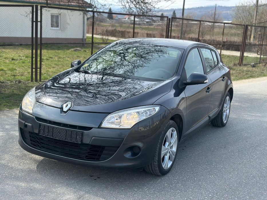RENAULT Megane 2010