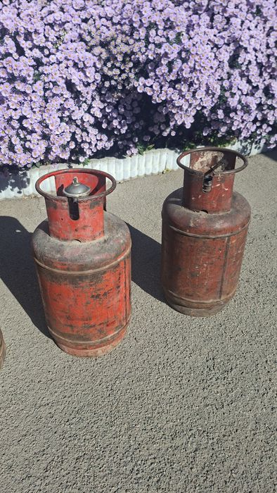 Продам газовые баллоны