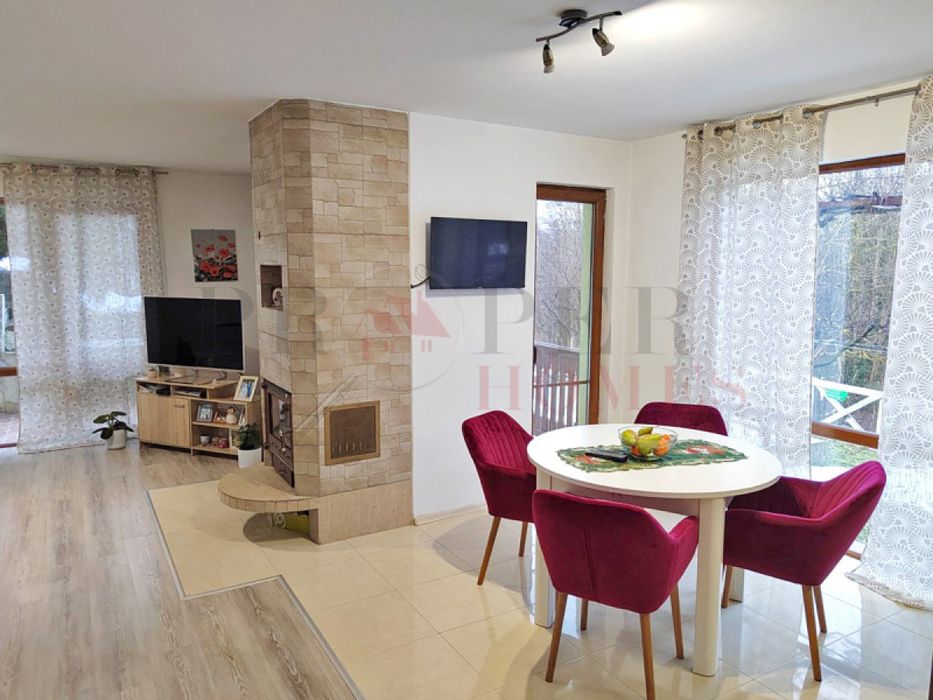Продажба Къща гр. Трявна - с. Черновръх 250m² и двор 1990m²