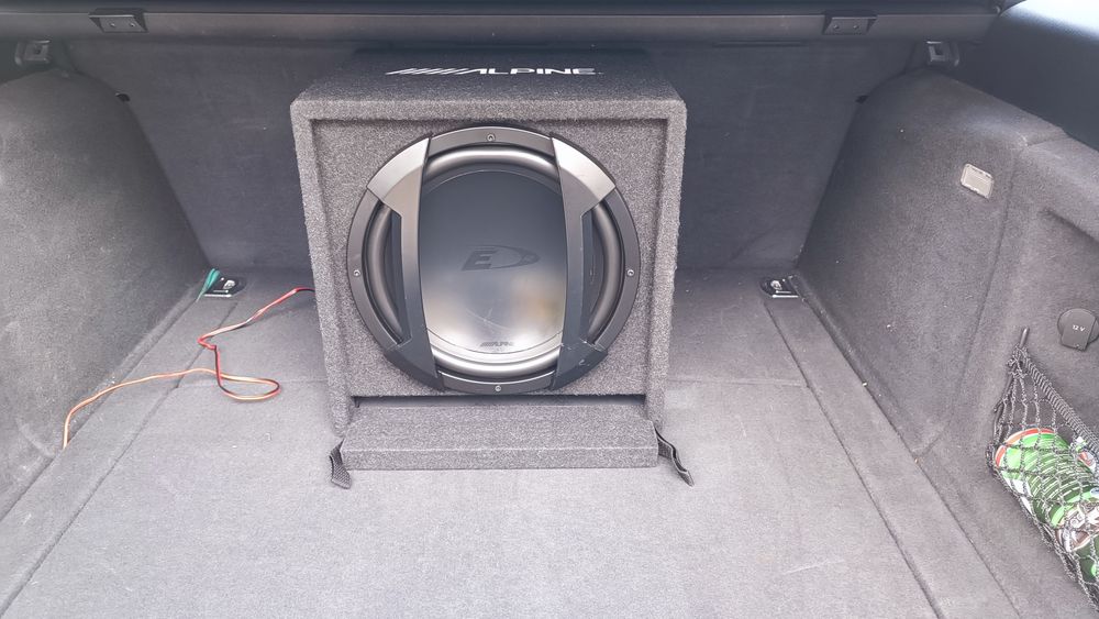 Subwoofer Alpine 30 cm pasiv